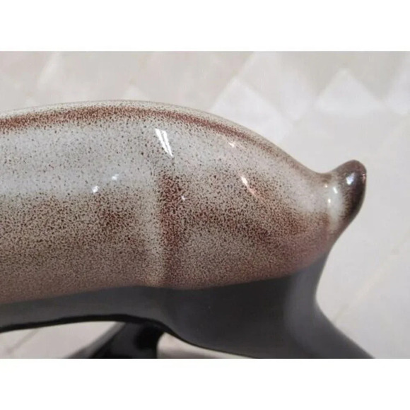 Elegant Glazed Porcelain Grazing Deer Fawn Sculpture with Asian Hallmark - Picture 7 of 9